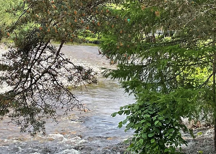 Luxury Riverside Lodge, Blair Atholl