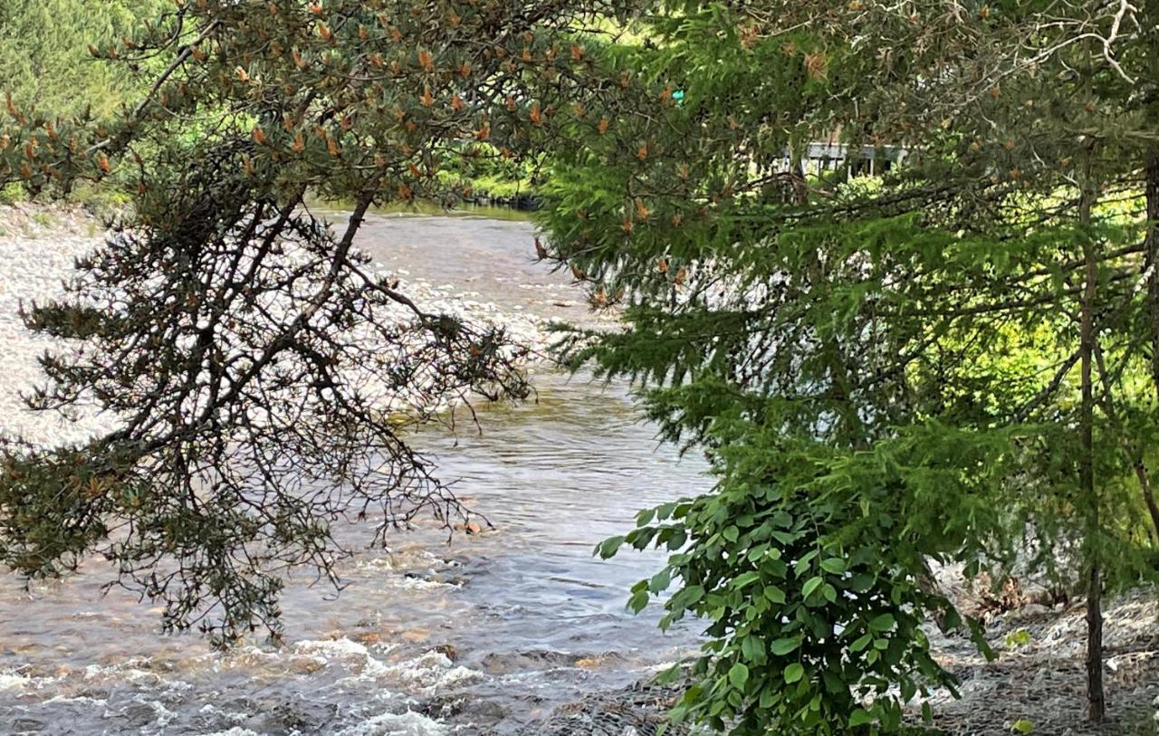 Luxury Riverside Lodge, Blair Atholl Ferienhaus Pitlochry